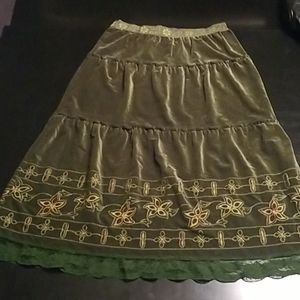 RAVE ✌🏼 embroidered boho hippie skirt